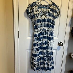 GAP Blue and White Tie-Dyed Midi Dress